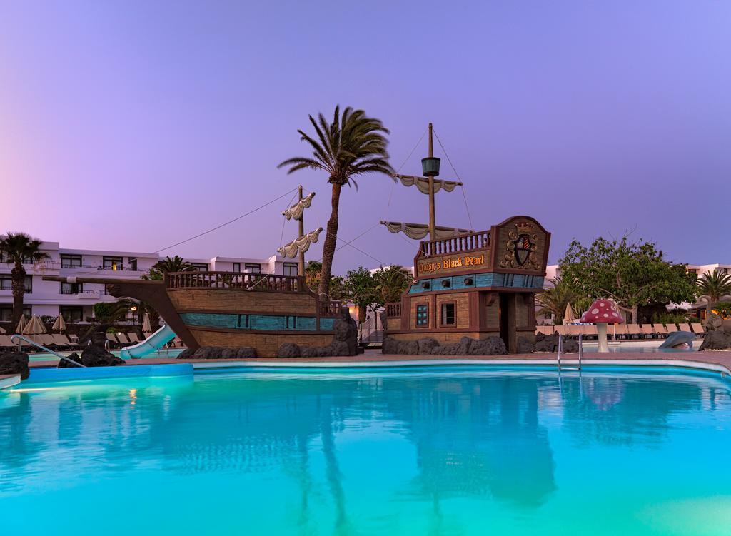H10 Suites Lanzarote Gardens Costa Teguise Eksteriør billede